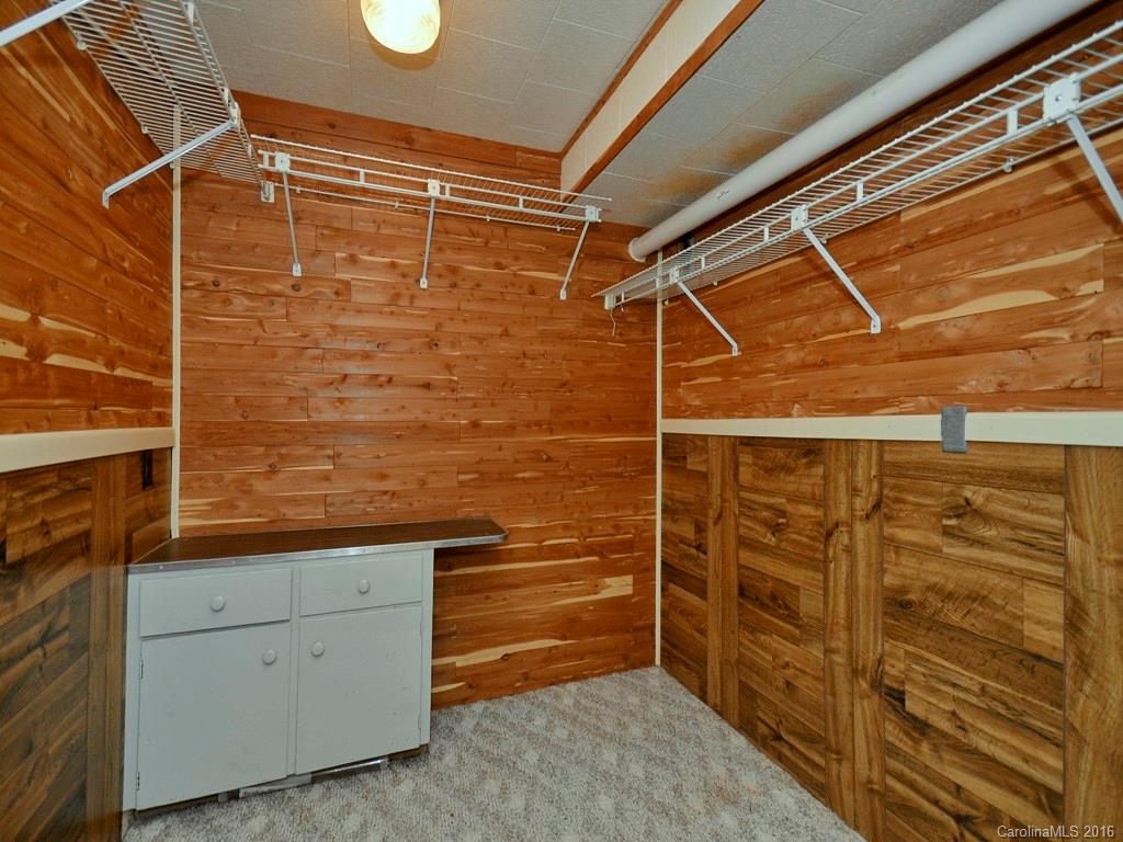 321 Stratford Road Asheville, NC 28804 - Photo 14 of 19