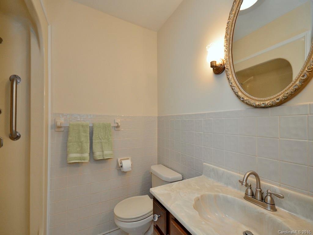 321 Stratford Road Asheville, NC 28804 - Photo 8 of 19