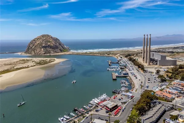 $1,075,000 | 1111 Main Street, Morro Bay, CA 93442