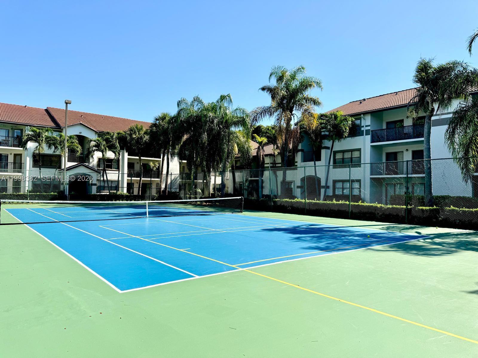 550 South Park Road, Unit 368 Hollywood, FL 33021 - Photo 3 of 14