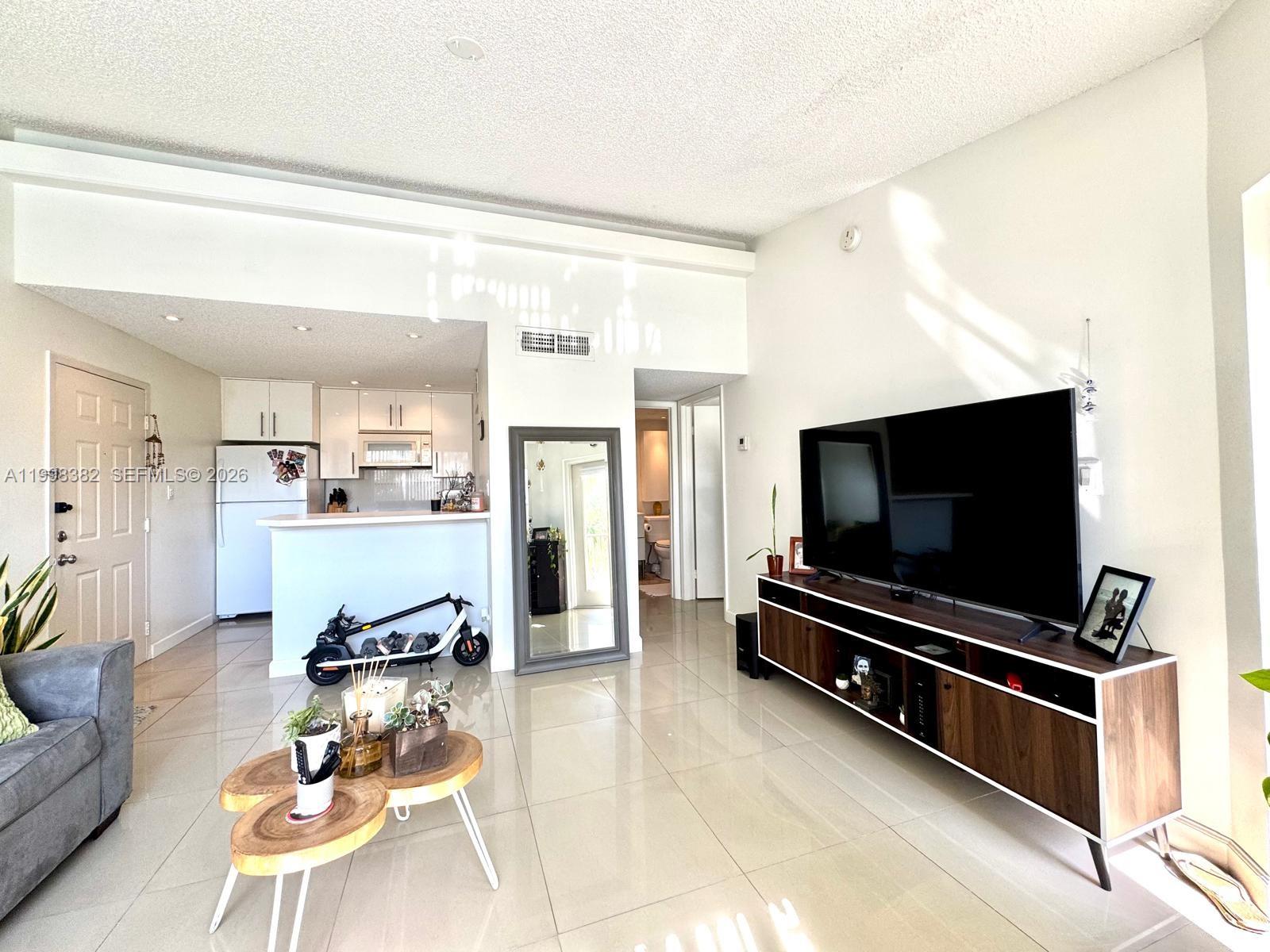 550 South Park Road, Unit 368 Hollywood, FL 33021 - Photo 7 of 14