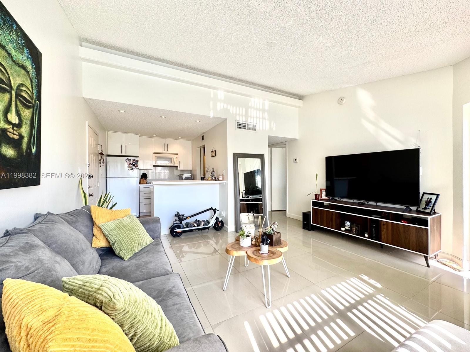 550 South Park Road, Unit 368 Hollywood, FL 33021 - Photo 8 of 14