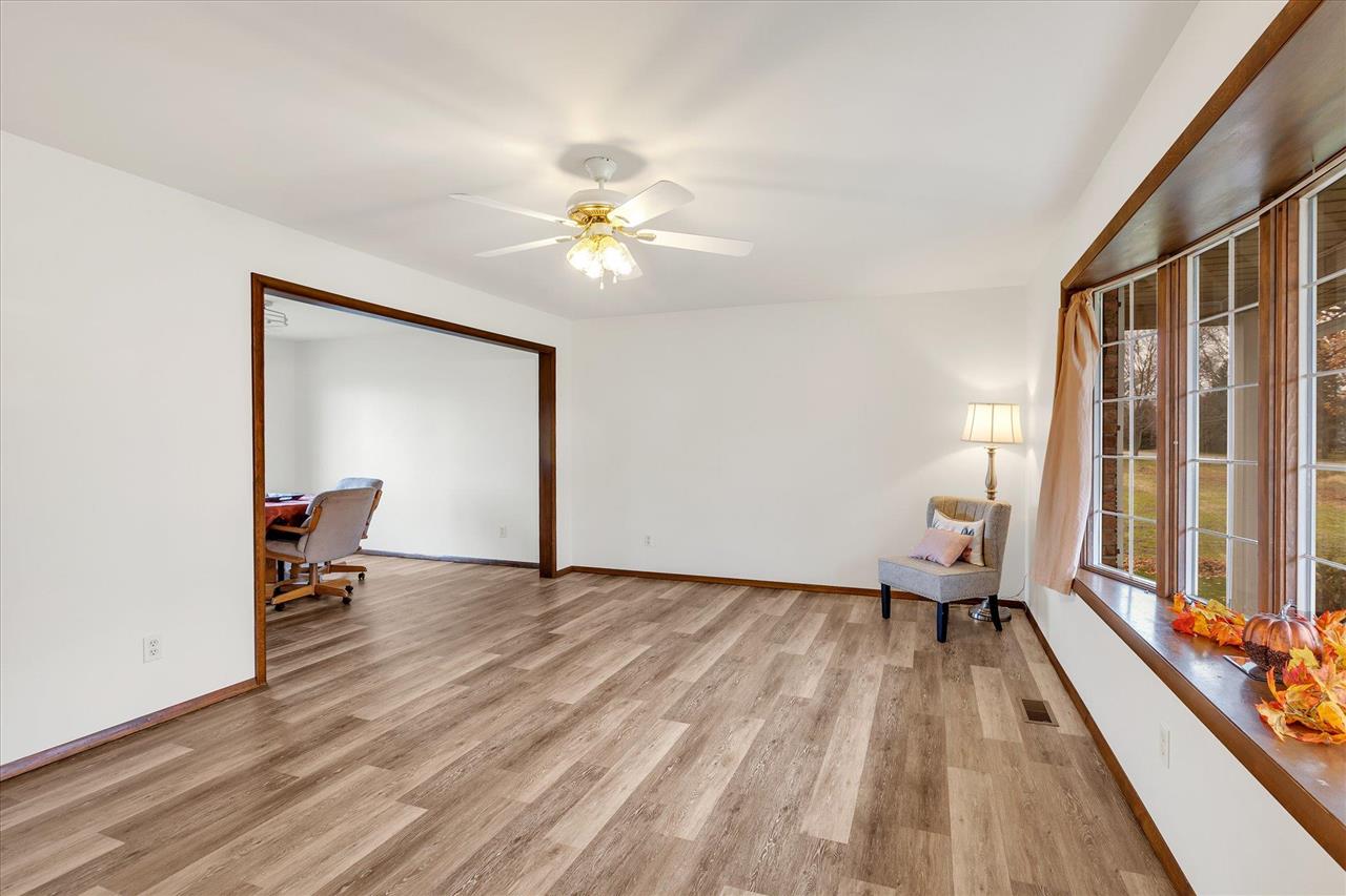 6181 West Freeland Road Freeland, MI 48623 - Photo 7 of 68