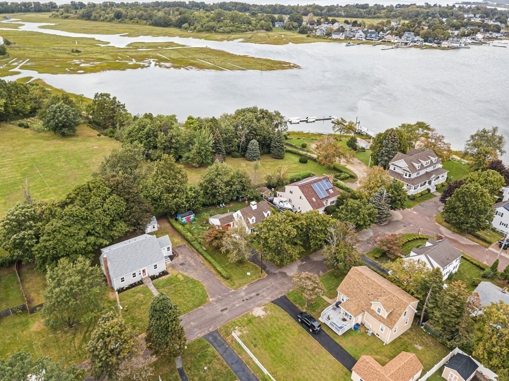 40 Howe Street Quincy, MA 02169 - Photo 5 of 42 a view of an ocean and city