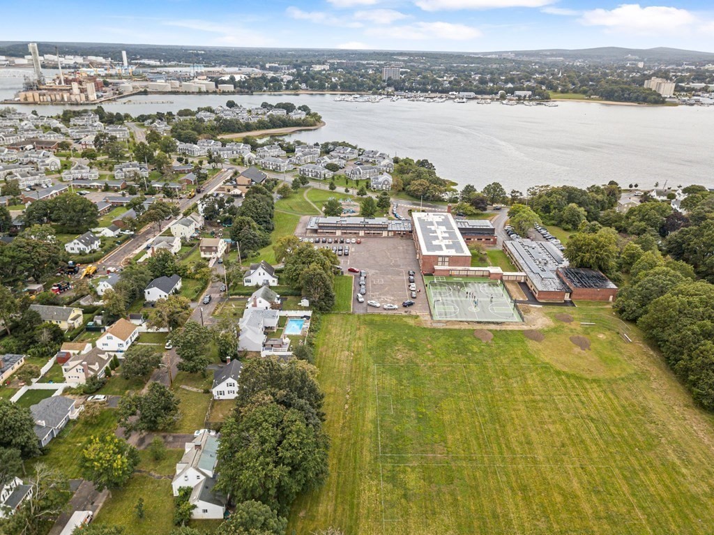 40 Howe Street Quincy, MA 02169 - Photo 7 of 42 a view of a city