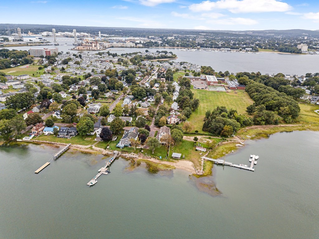 40 Howe Street Quincy, MA 02169 - Photo 8 of 42 a view of a city