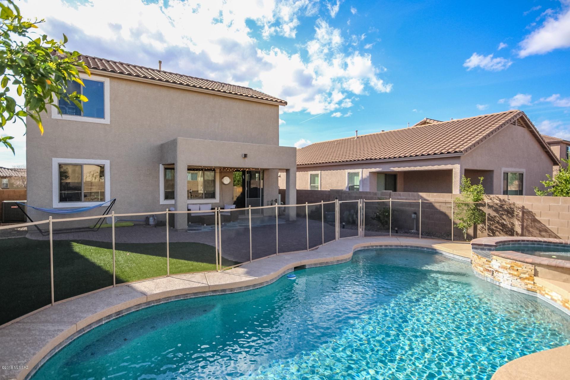 12866 Bloomington Loop Oro Valley, AZ 85755 - Photo 31 of 32