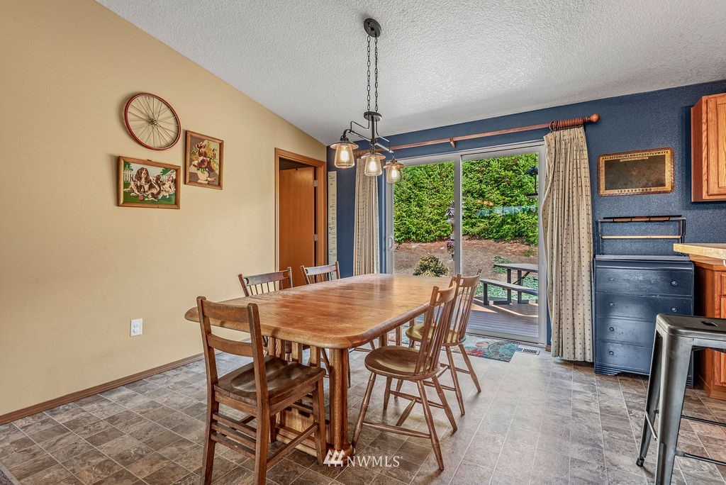 148 Barba Road Castle Rock, WA 98611 - Photo 8 of 34 Gallery Image 8