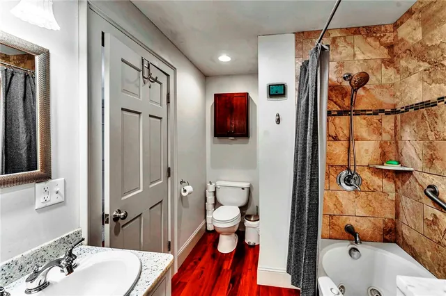 $925,000 | 287 Pink Street, Middlefield, NY 13326