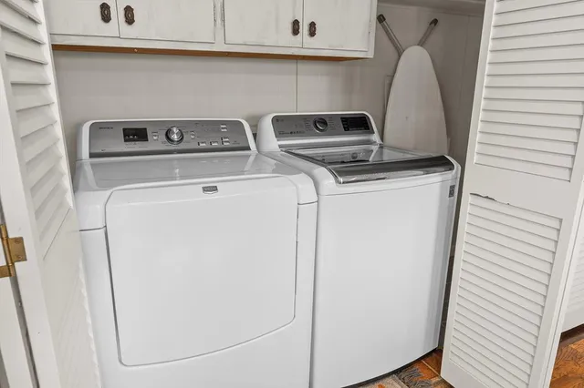 $685,000 | 803 Poplar Street, Fredericksburg, TX 78624