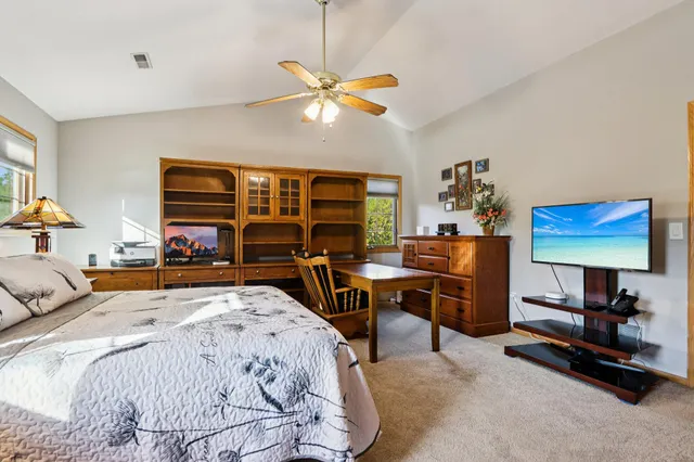 $344,900 | 2264 Circle Ridge Road, Unit E, Delafield, WI 53018