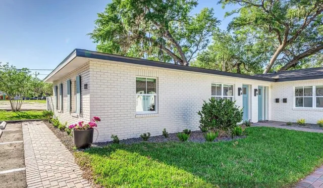 $1,750 | 122 East Belmar Street, Unit CE, Lakeland, FL 33803