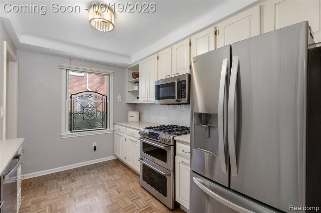 1113 Fernwood Road Royal Oak, MI 48067 - Photo 6 of 19