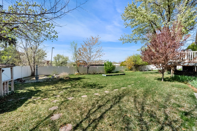 698 East 200 South Bountiful, UT 84010 - Photo 33 of 38