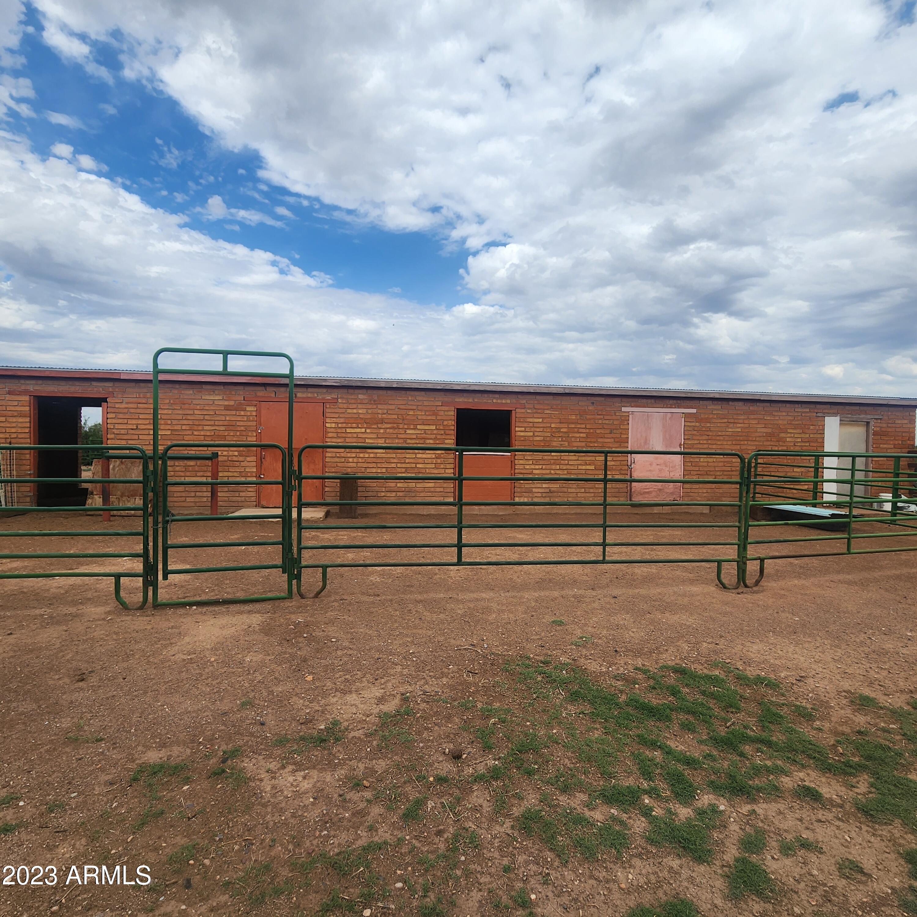 3686 West Double Adobe Road McNeal, AZ 85617 - Photo 31 of 79 20230723_094856