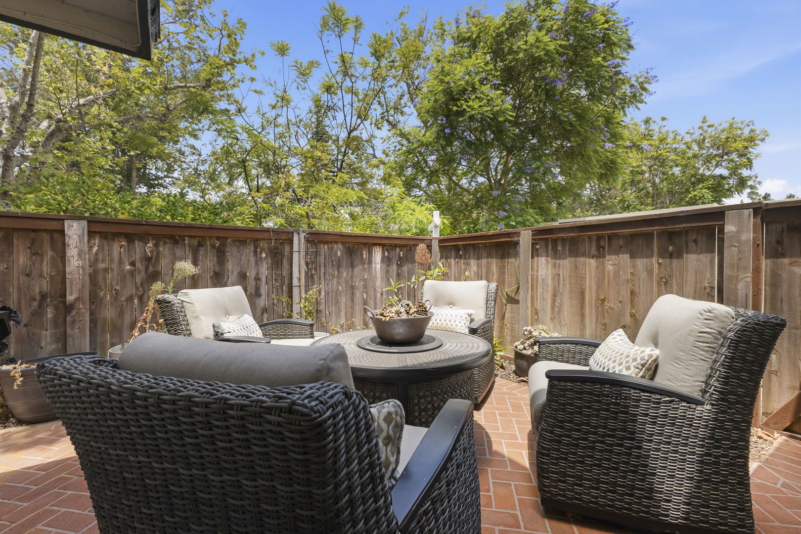 2033 Shadytree Lane Encinitas, CA 92024 - Photo 21 of 28
