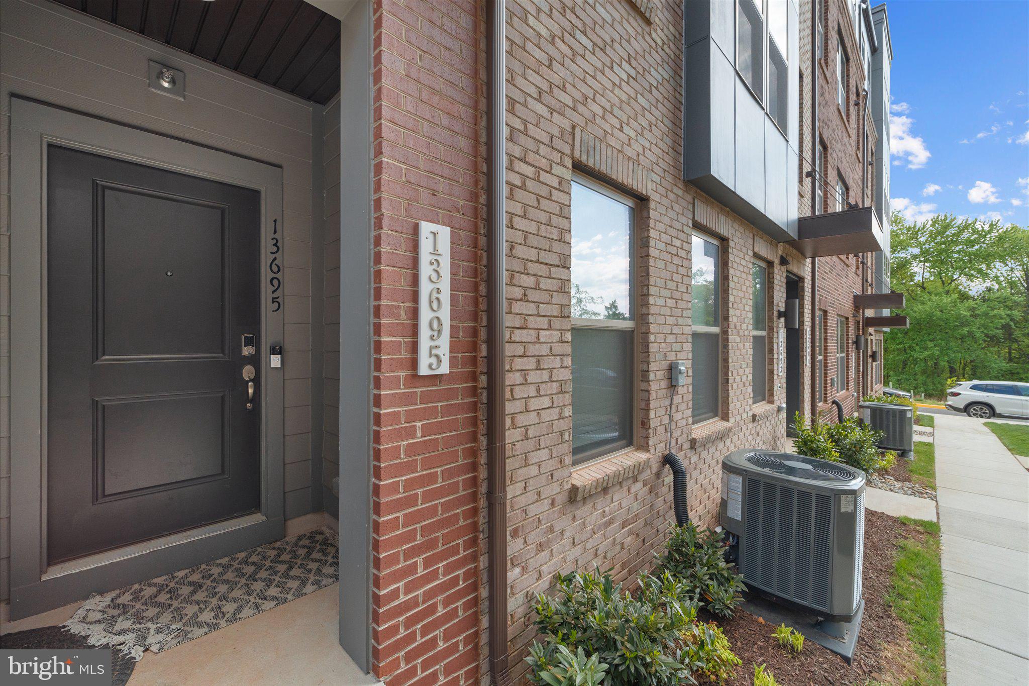 13695 Innovation Station Loop, Unit 77B Herndon, VA 20171 - Photo 30 of 36 Welcome Home