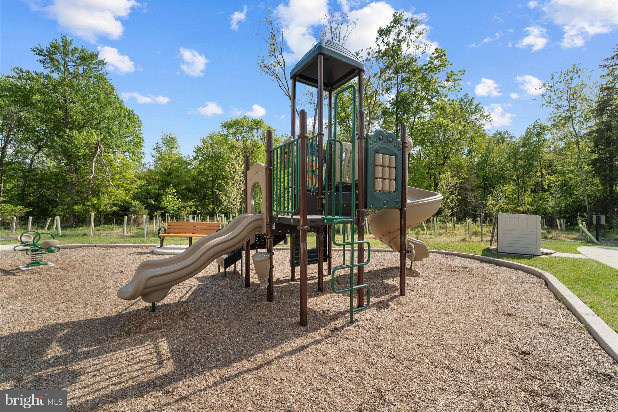 13695 Innovation Station Loop, Unit 77B Herndon, VA 20171 - Photo 31 of 36 Tot Lot