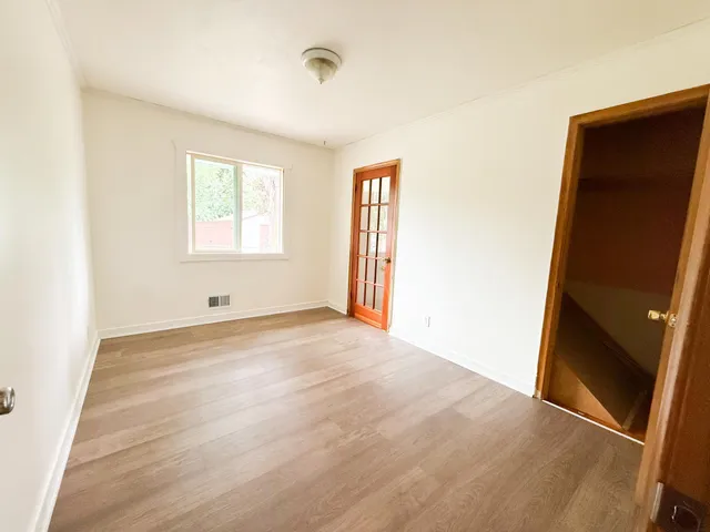 $274,900 | 1685 Fremont Avenue East, St. Paul, MN 55106