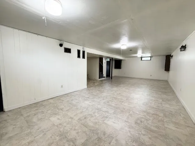 $274,900 | 1685 Fremont Avenue East, St. Paul, MN 55106