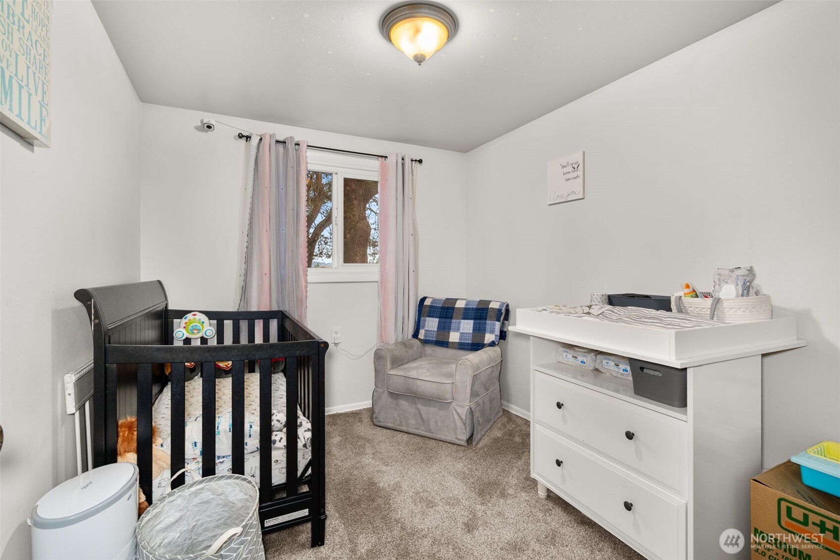 137 Aldrich Road Mossyrock, WA 98564 - Photo 7 of 30 a bedroom with furniture and a window