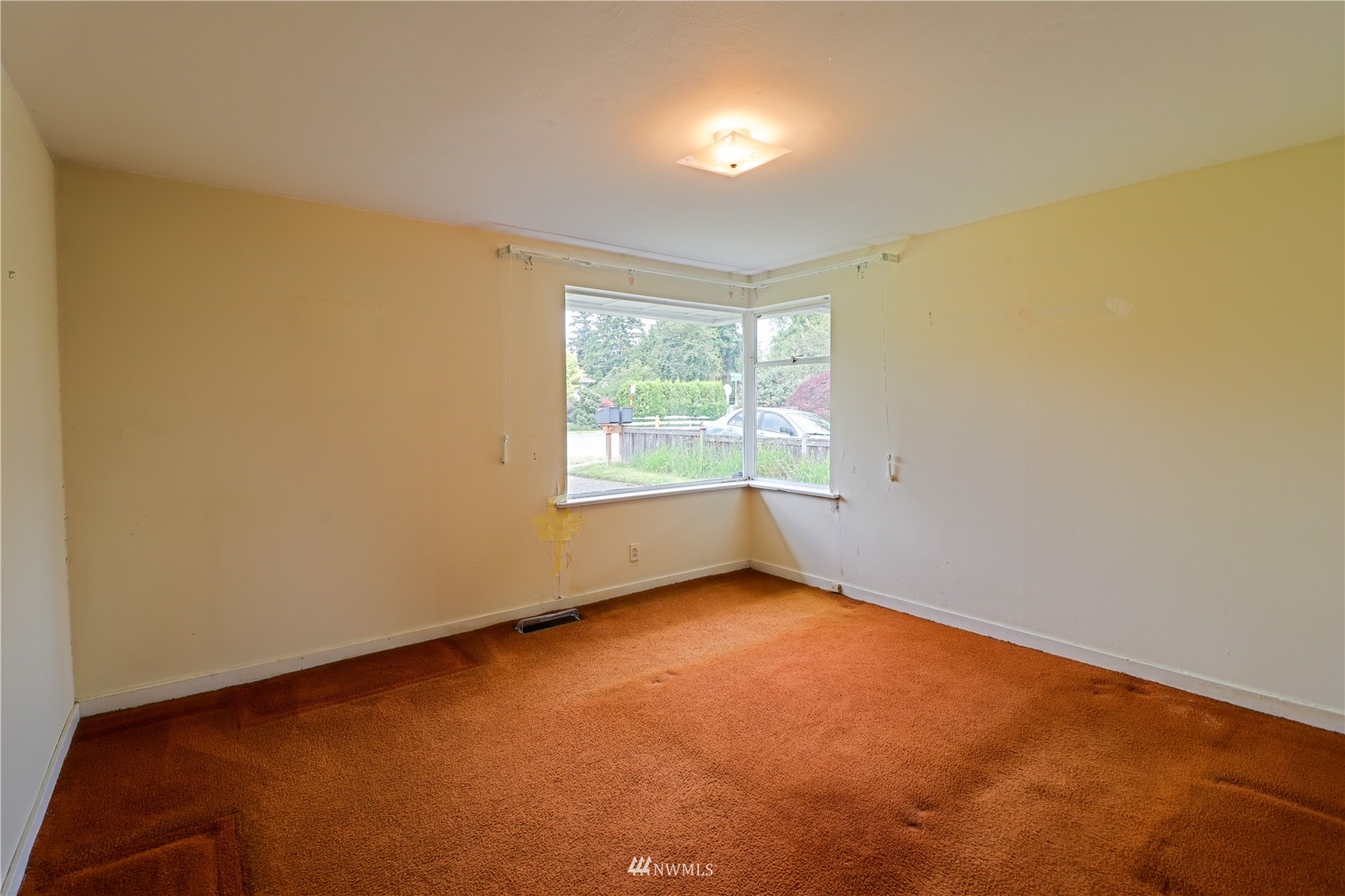 3711 Southwest 100th Street Seattle, WA 98146 - Photo 11 of 25 Gallery Image 11