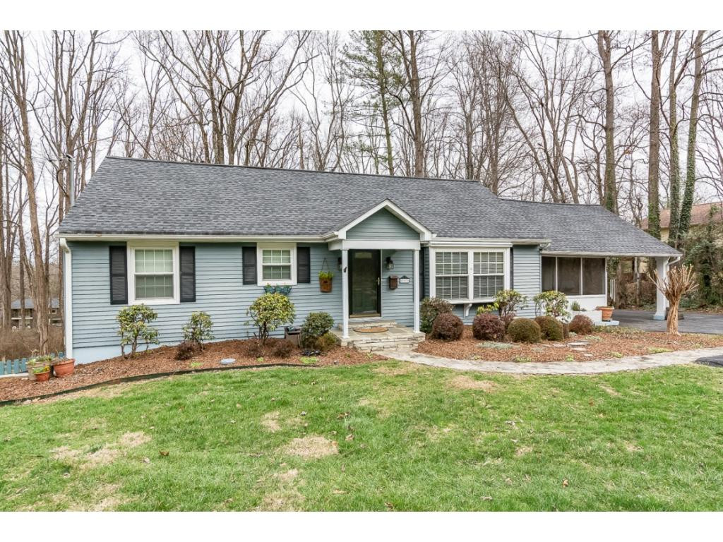 207 Hillside Road Johnson City, TN 37601 - Photo 1 of 36 207 HILLSIDE ROAD