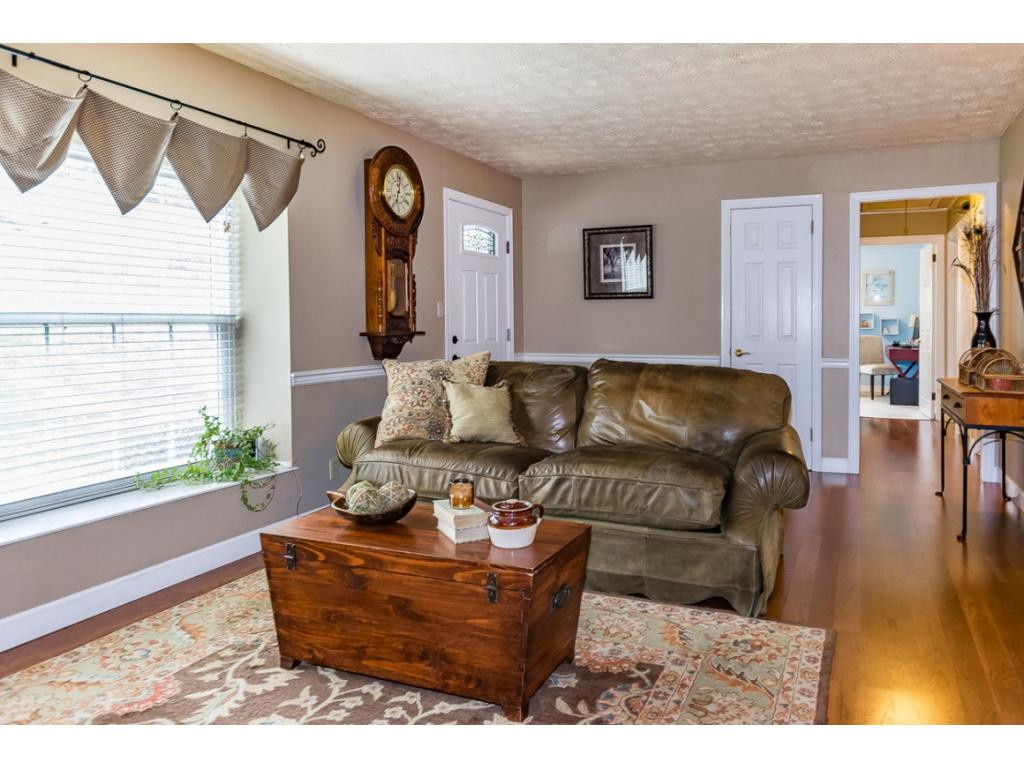 207 Hillside Road Johnson City, TN 37601 - Photo 3 of 36 Photo 3