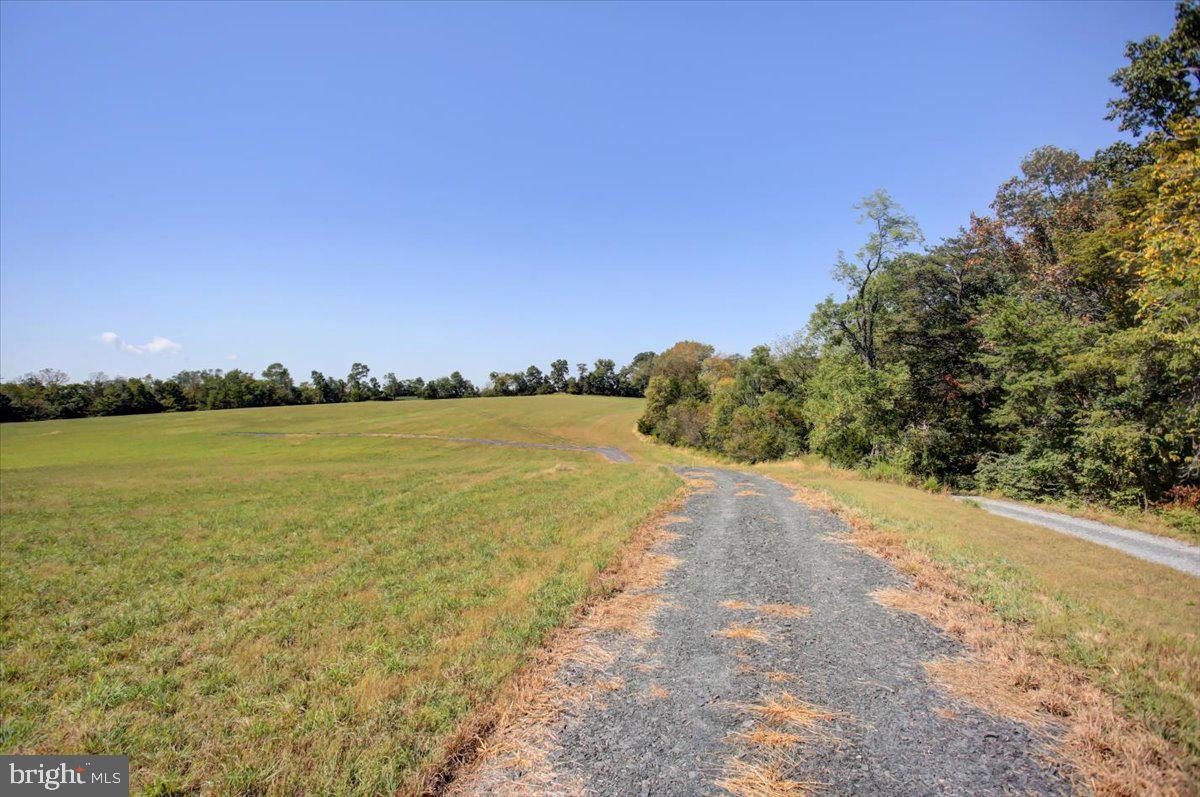 10949 Grant Shook Road Greencastle, PA 17225 - Photo 7 of 7 Shared private drive