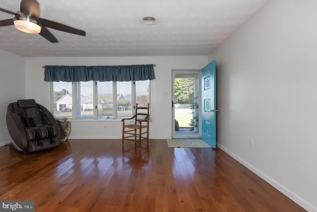 $375,000 | 1 Rowe Drive, Luray, VA 22835