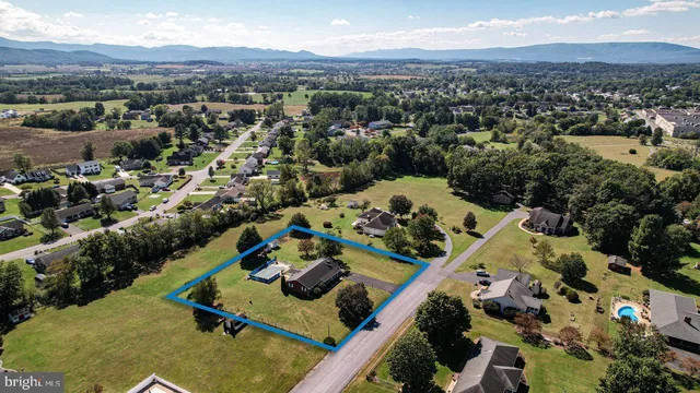 $375,000 | 1 Rowe Drive, Luray, VA 22835