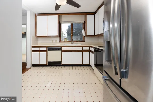 $375,000 | 1 Rowe Drive, Luray, VA 22835