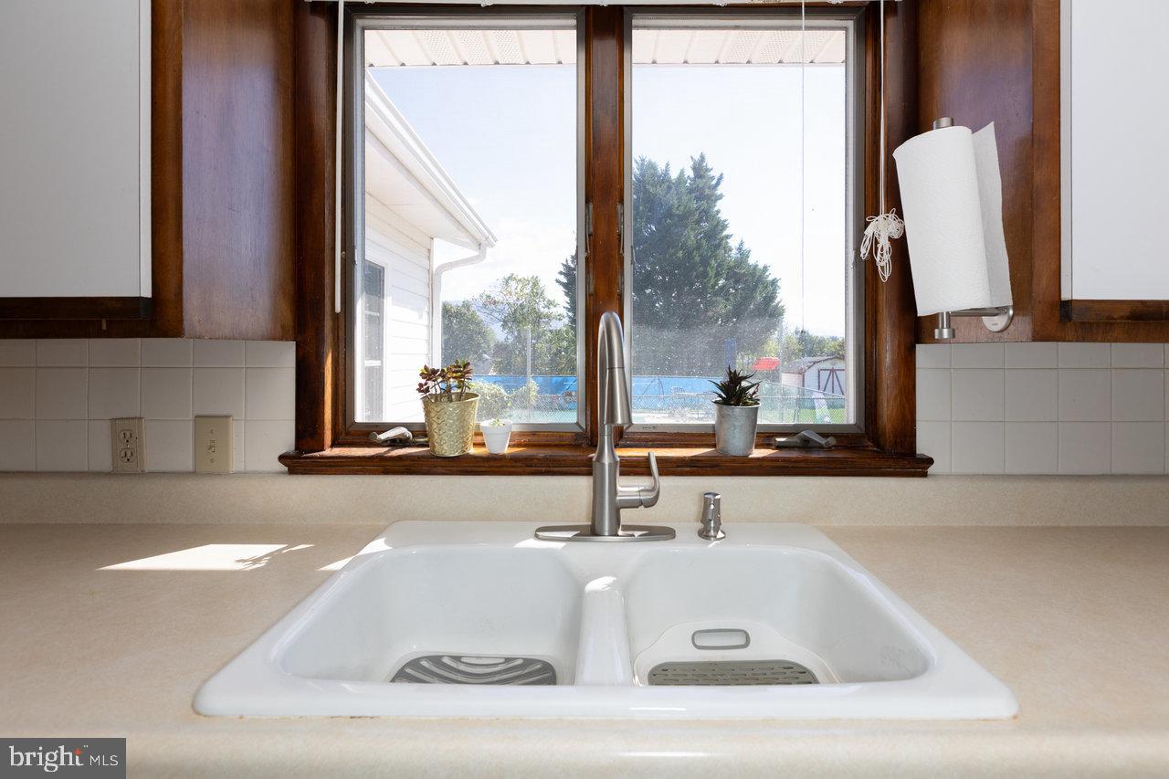 1 Rowe Drive Luray, VA 22835 - Photo 8 of 69