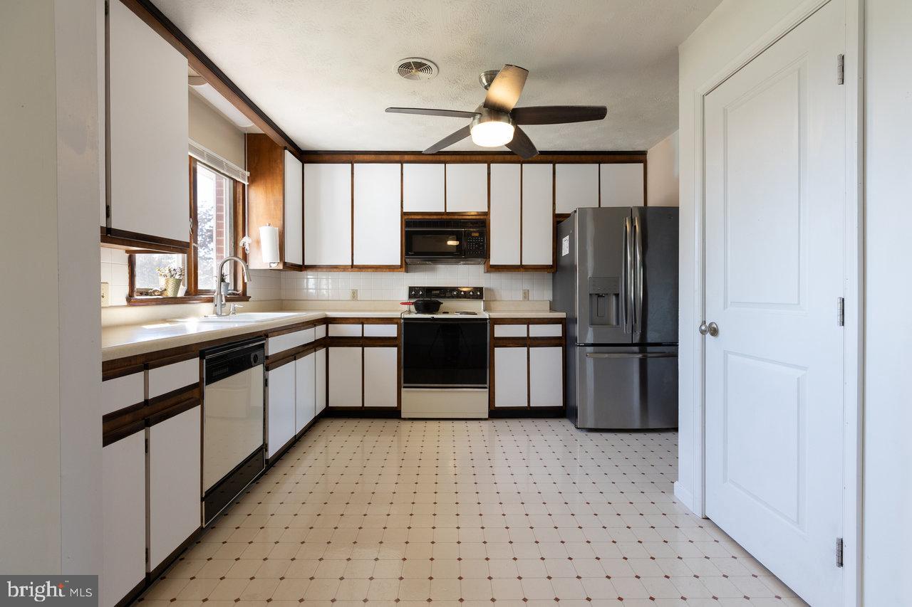 1 Rowe Drive Luray, VA 22835 - Photo 9 of 69