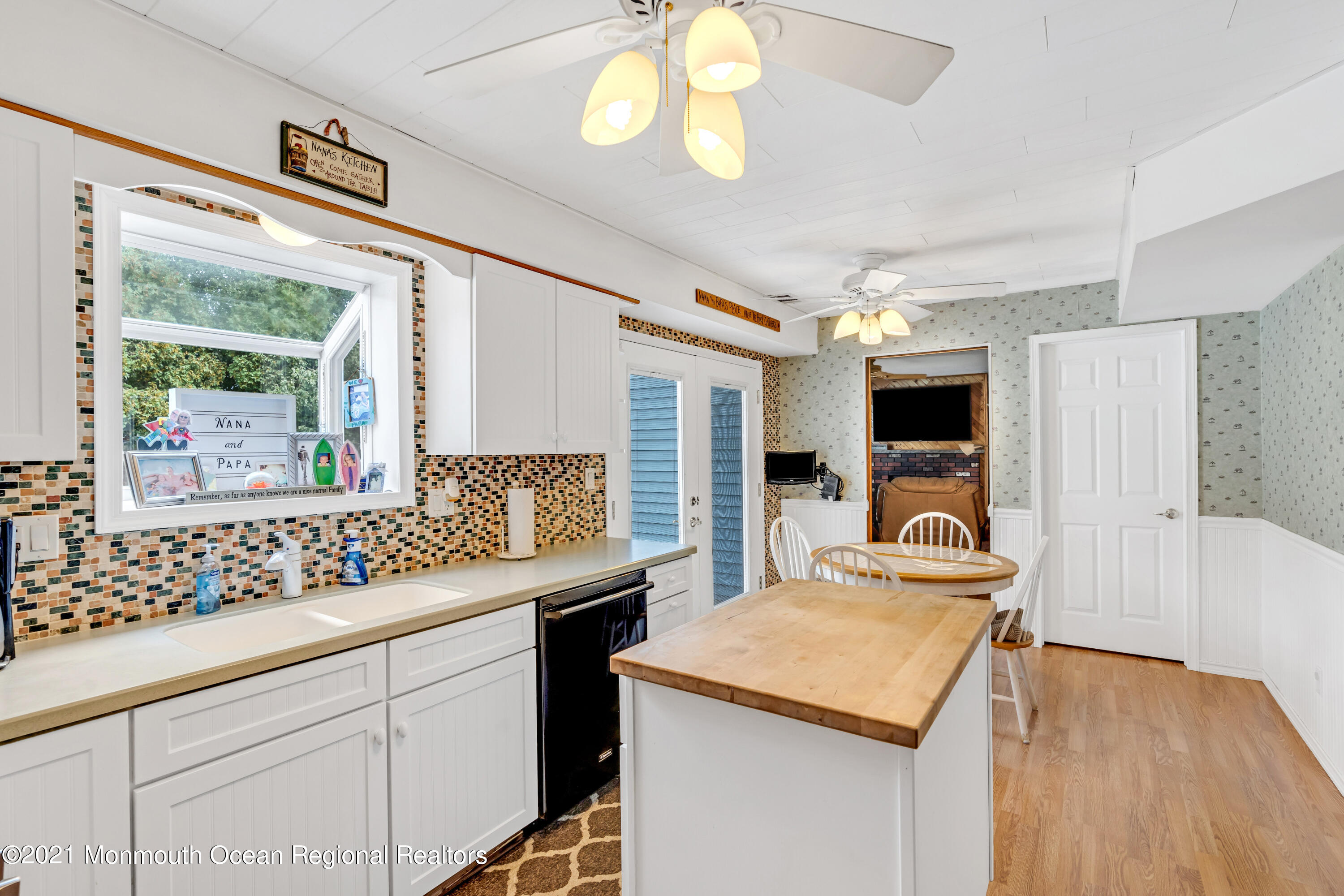 58 Peachstone Road Howell, NJ 07731 - Photo 22 of 80 024_dsc08602