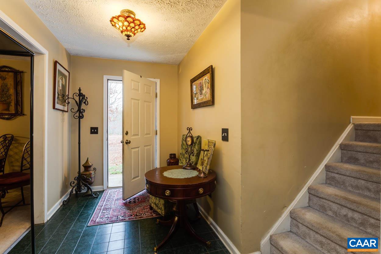 39 Paynes Mill Road Troy, VA 22974 - Photo 11 of 54