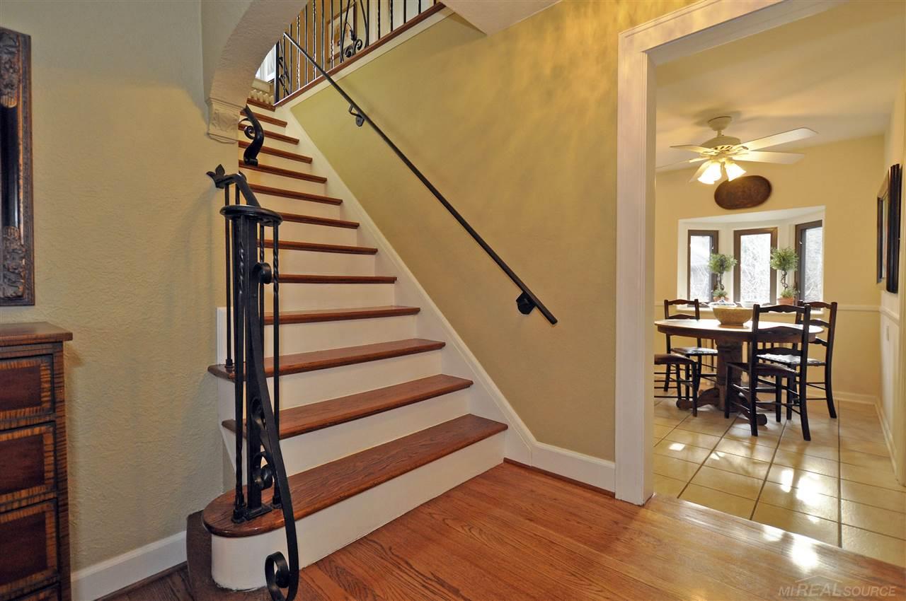 1215 Harvard Road Grosse Pointe Park, MI 48230 - Photo 17 of 34