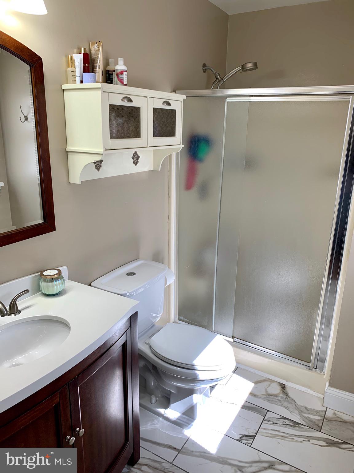 25 Winfield Road Sicklerville, NJ 08081 - Photo 11 of 19 Master bath