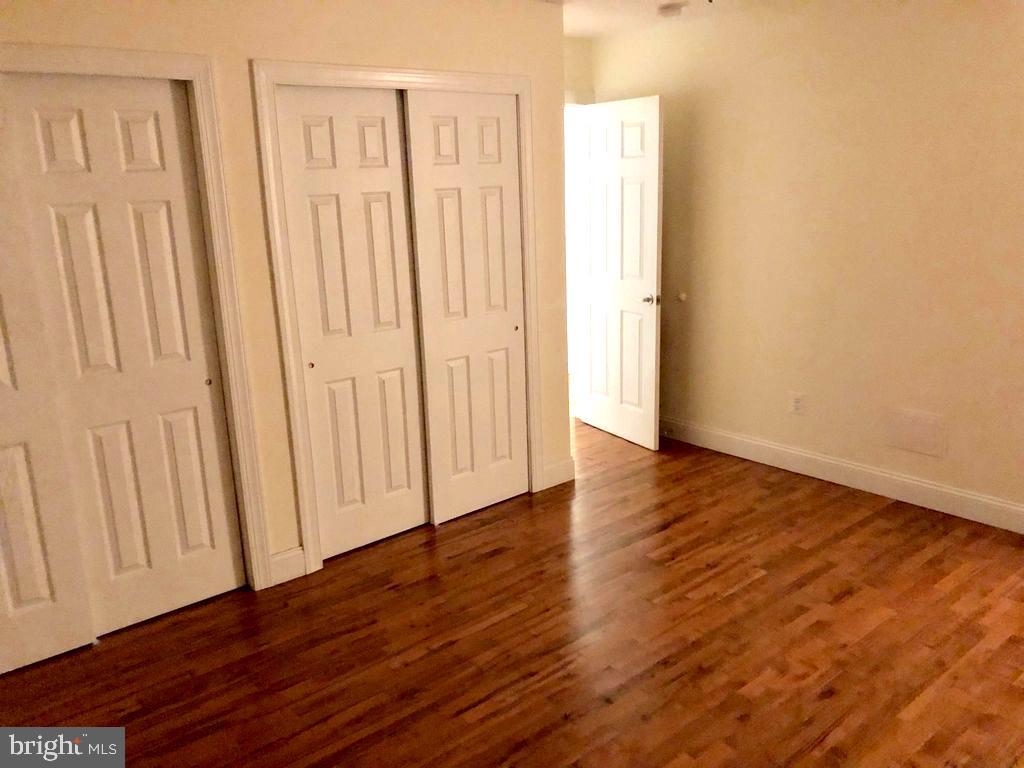 25 Winfield Road Sicklerville, NJ 08081 - Photo 7 of 19 Master with double closets