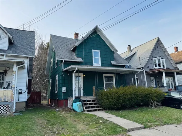 $69,900 | 217 La France Street, Elmira, NY 14904