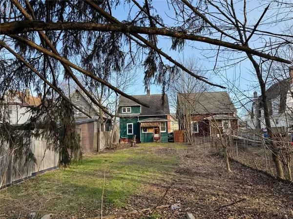 $69,900 | 217 La France Street, Elmira, NY 14904
