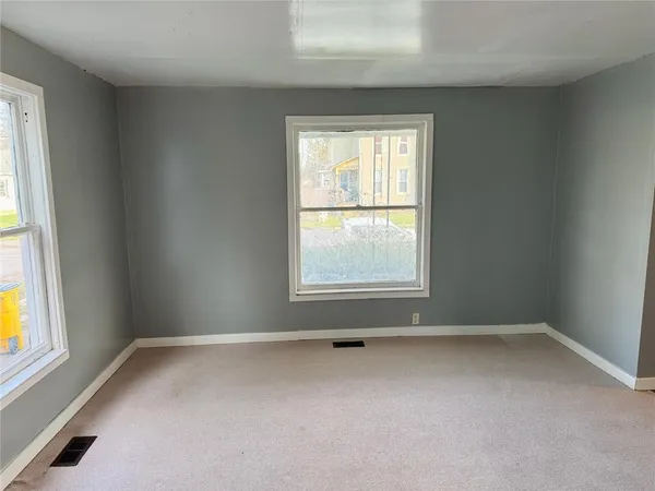 $69,900 | 217 La France Street, Elmira, NY 14904