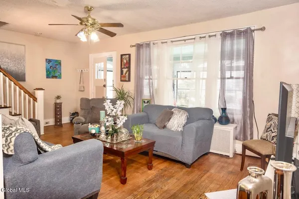 $208,000 | 415 Second Avenue, Albany, NY 12209