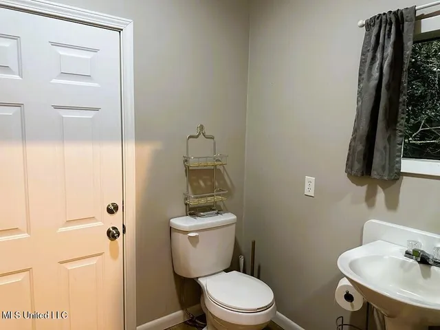 $129,000 | 8 Chisholm Trail, Wiggins, MS 39577