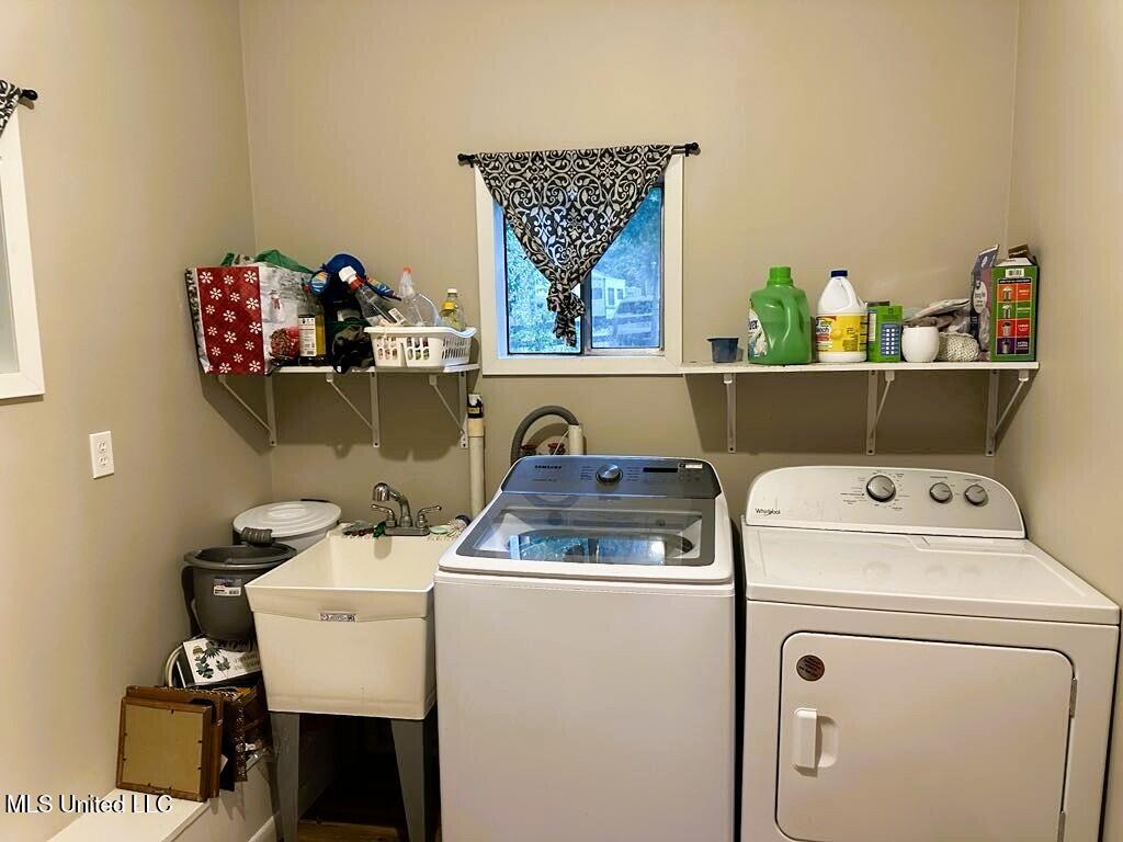 8 Chisholm Trail Wiggins, MS 39577 - Photo 13 of 18 c6fef9fe-cd4c-4635-8ef1-546f3063ef81