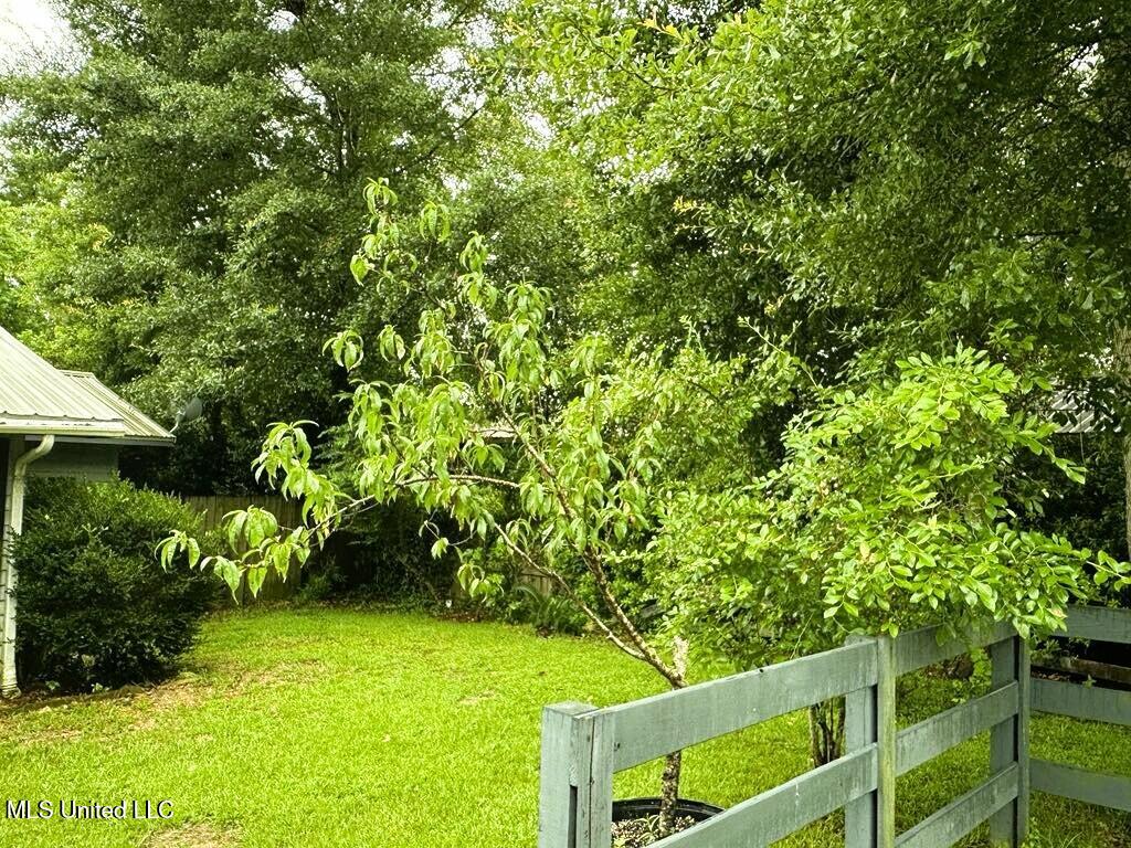 8 Chisholm Trail Wiggins, MS 39577 - Photo 2 of 18 35314e7b-c42c-4b4f-b2ab-ff5cc7a49901