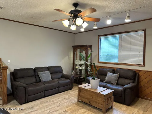 $129,000 | 8 Chisholm Trail, Wiggins, MS 39577