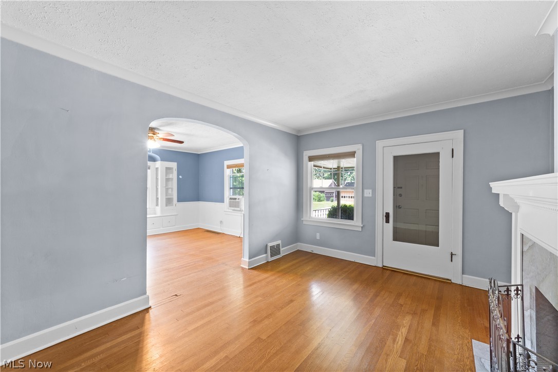 874 Roanoke Road Cleveland Heights, OH 44121 - Photo 6 of 24