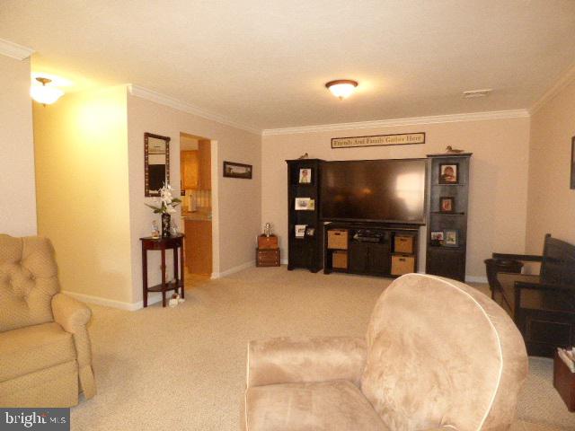 6836 Seneca Ridge Drive York, PA 17403 - Photo 4 of 13 Gallery Image 4