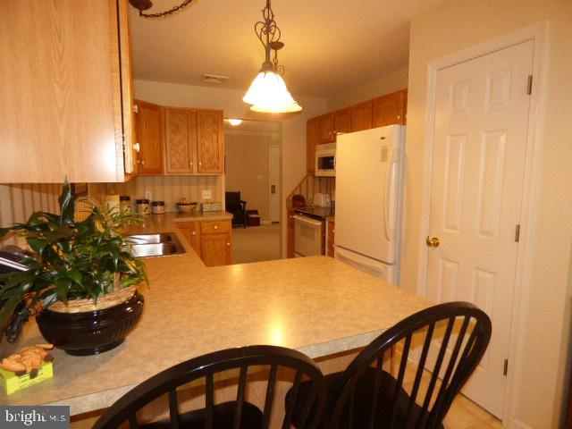 6836 Seneca Ridge Drive York, PA 17403 - Photo 6 of 13 Gallery Image 6